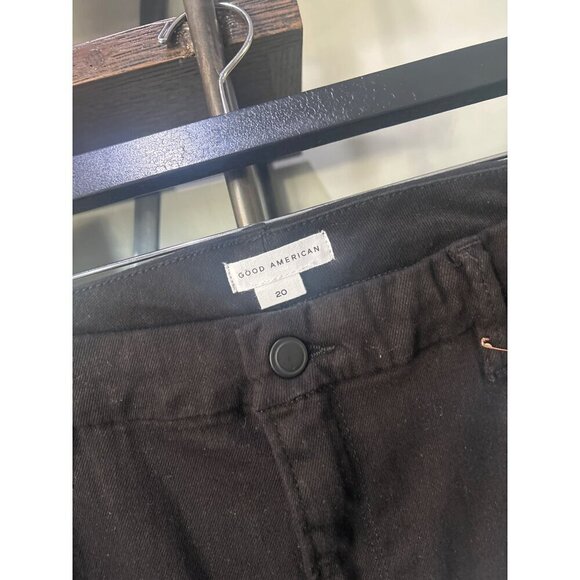 Good American Good Curve Straight Jeans Black001 Womens Size 22 - Picture 10 of 12